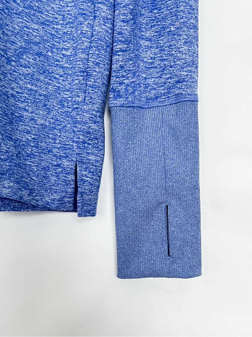 Nike Dri-Fit Running Long Sleeve Shirt Crewneck Thumbholes Size Medium Blue